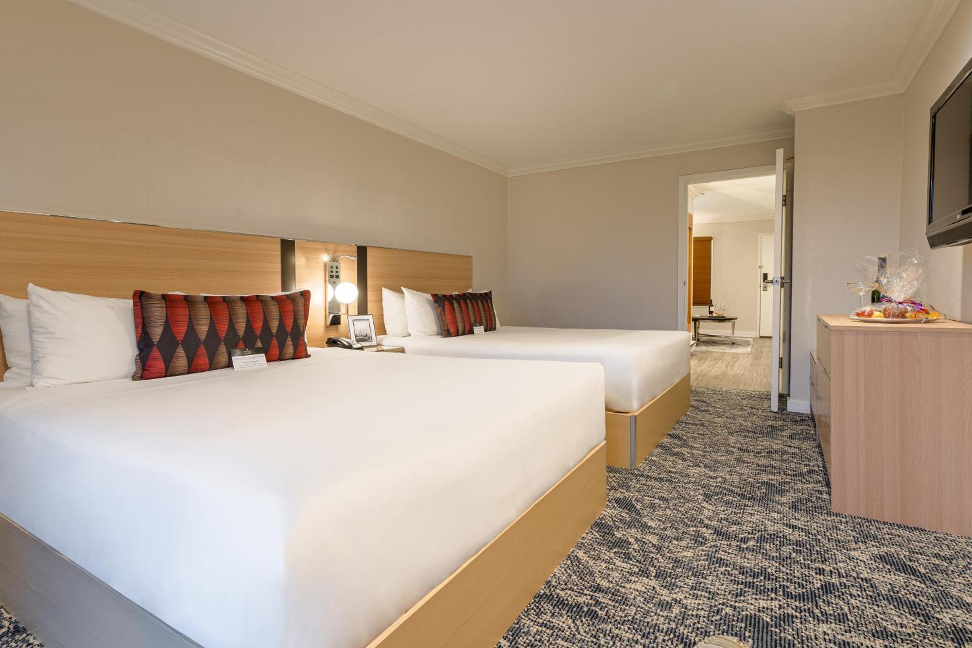 Executive Suites Hotel & Conference Center, Metro Vancouver Burnaby Kültér fotó